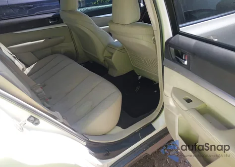 2010 Subaru Outback 2.5I Premium из США, поврежденный, VIN 4S4BRCGC4A3317310